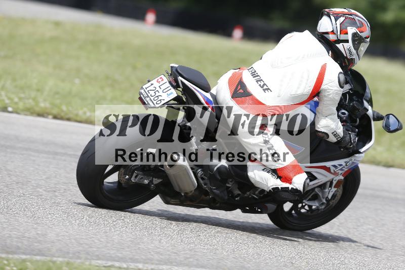 Archiv-2025/22 06.06.2025 DISCOVER the BIKE ADR/Bike 1 gruen/ohne